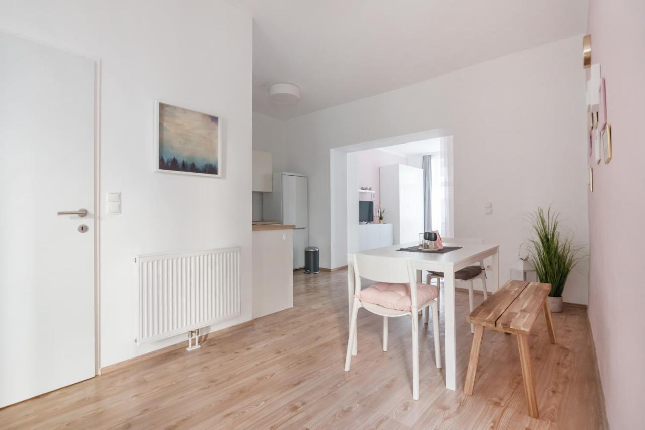 Nice Apartment In Lovely Area Вена Экстерьер фото