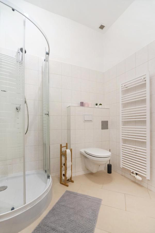 Nice Apartment In Lovely Area Вена Экстерьер фото